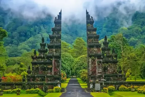 DU LỊCH INDONESIA: THIÊN ĐƯỜNG DU LỊCH ĐẢO BALI (VNA) 2025